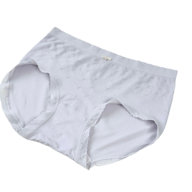 Sieviešu bezšuvju apakšbikses ar vidējo jostu – elpojošas, antibakteriālas; Jacquard audums no regenerētās celulozes; starplika no kokvilnas 90–95%