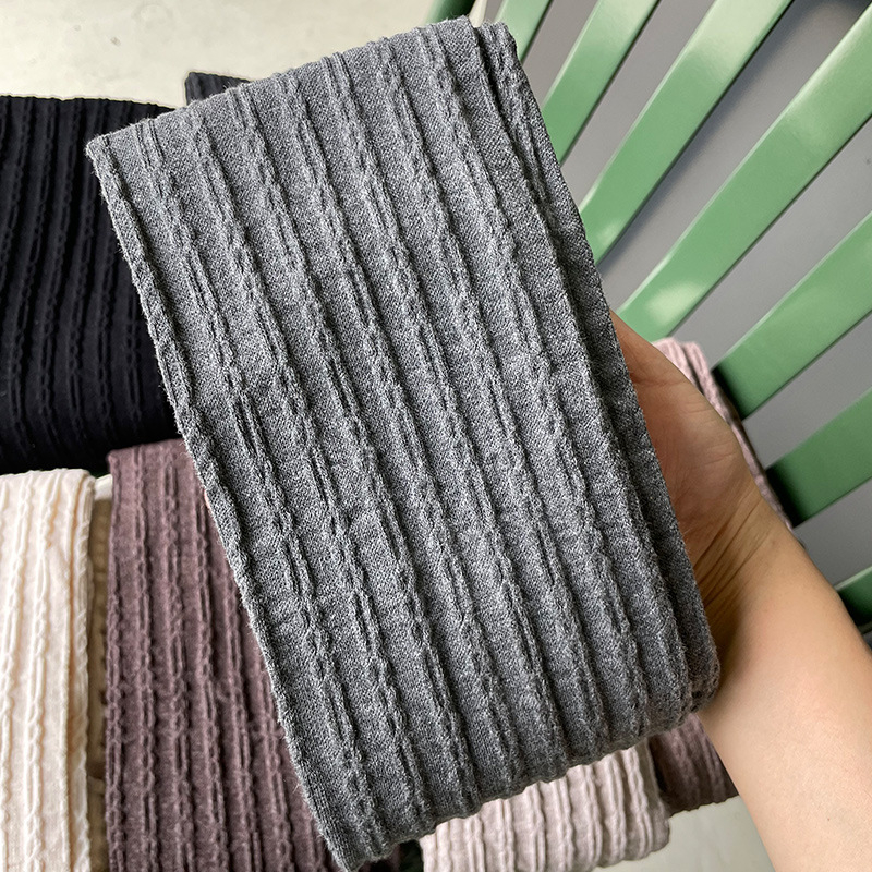 Pamukaste tajice za oblikovanje s vertikalnim zavojnim lancem uzorkom, lagana kompresija, debele i tople za jesen-zimu