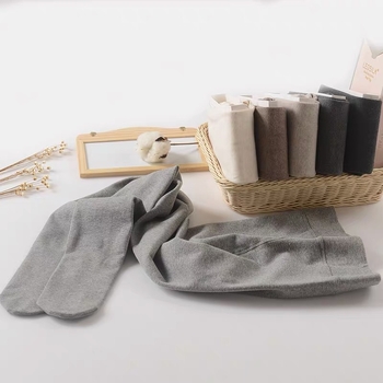 Ženske pamučne fleece termo tajice - podizanje stražnjice, oblikovanje, otporne na nabiranje naborima; srednja debljina; sadržaj pamuka 50–70%