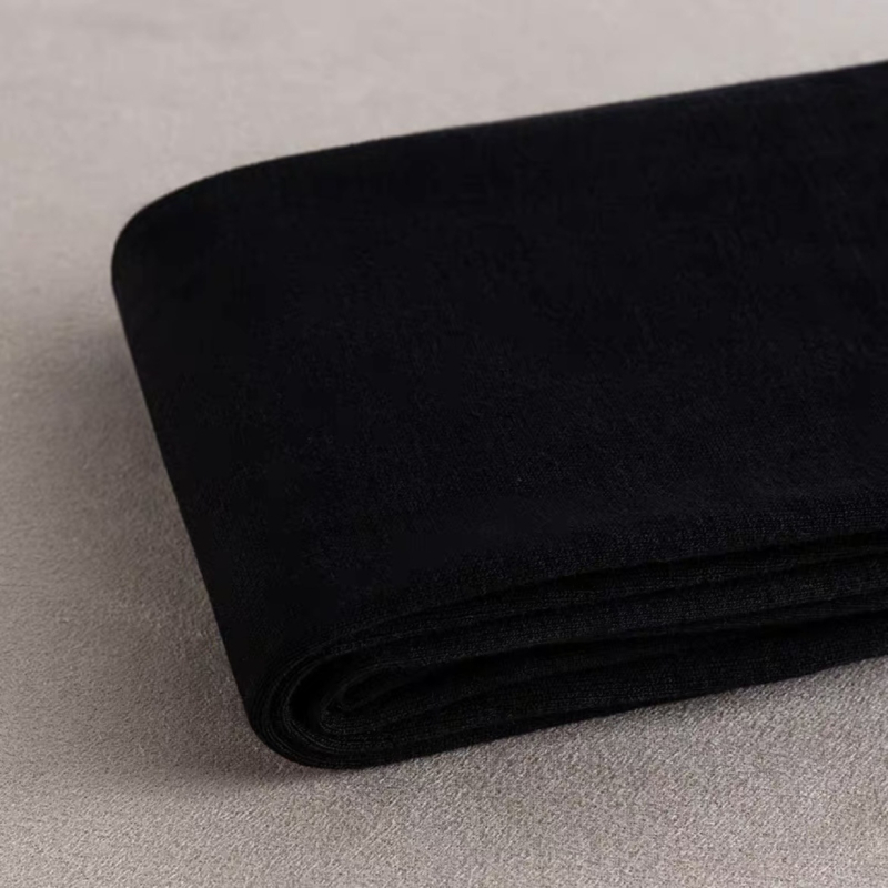 Ženske pamučne fleece termo tajice - podizanje stražnjice, oblikovanje, otporne na nabiranje naborima; srednja debljina; sadržaj pamuka 50–70%