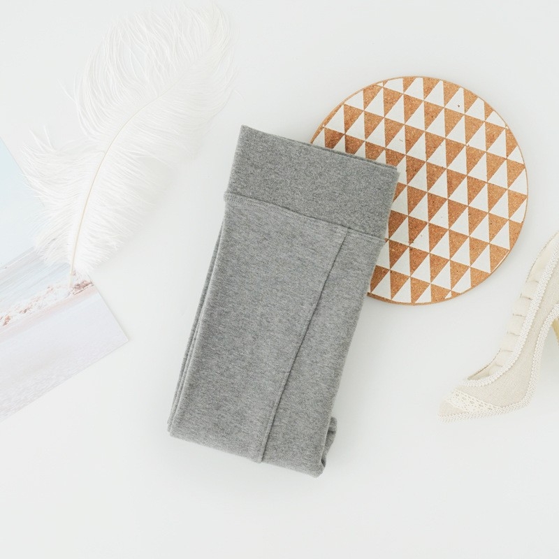 Ženske pamučne fleece termo tajice - podizanje stražnjice, oblikovanje, otporne na nabiranje naborima; srednja debljina; sadržaj pamuka 50–70%