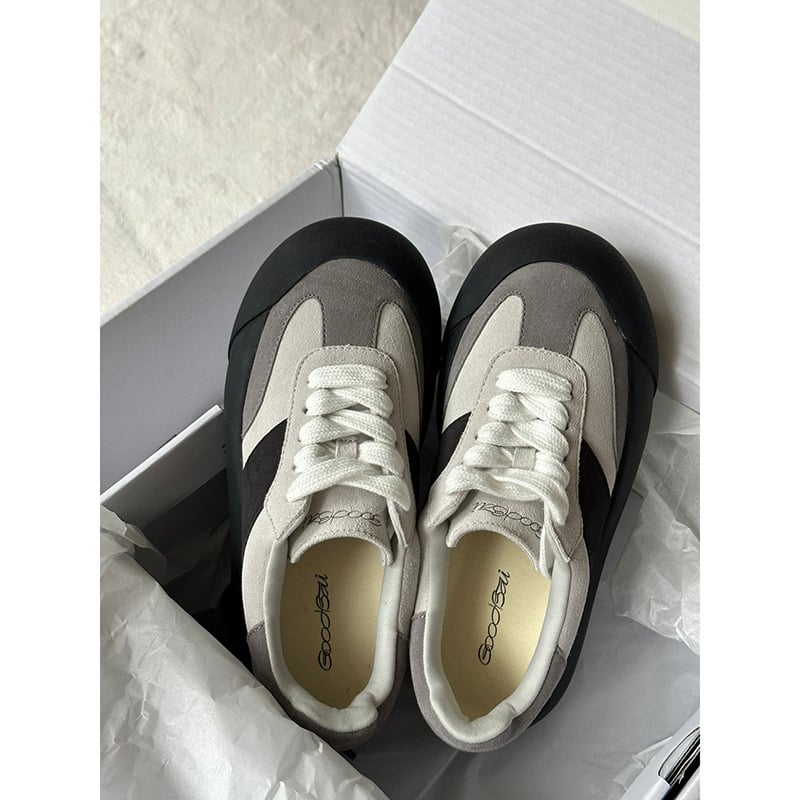 Sieviešu ikdienas sporta apavi, zems augšējais apvalks, virsmas materiāls no super šķiedras, gumijas zole, auklu aizdare