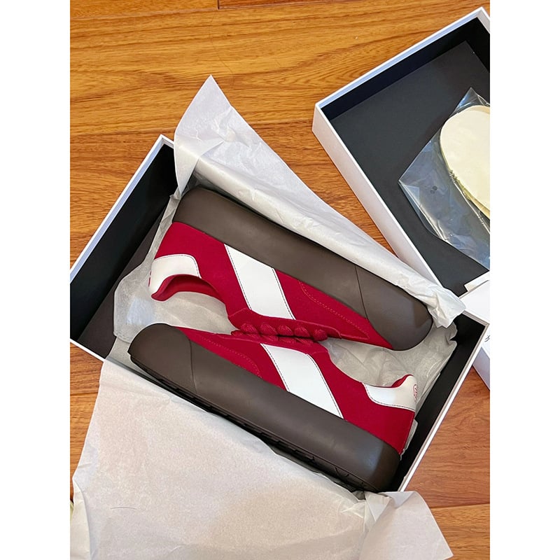 Sieviešu ikdienas sporta apavi, zems augšējais apvalks, virsmas materiāls no super šķiedras, gumijas zole, auklu aizdare