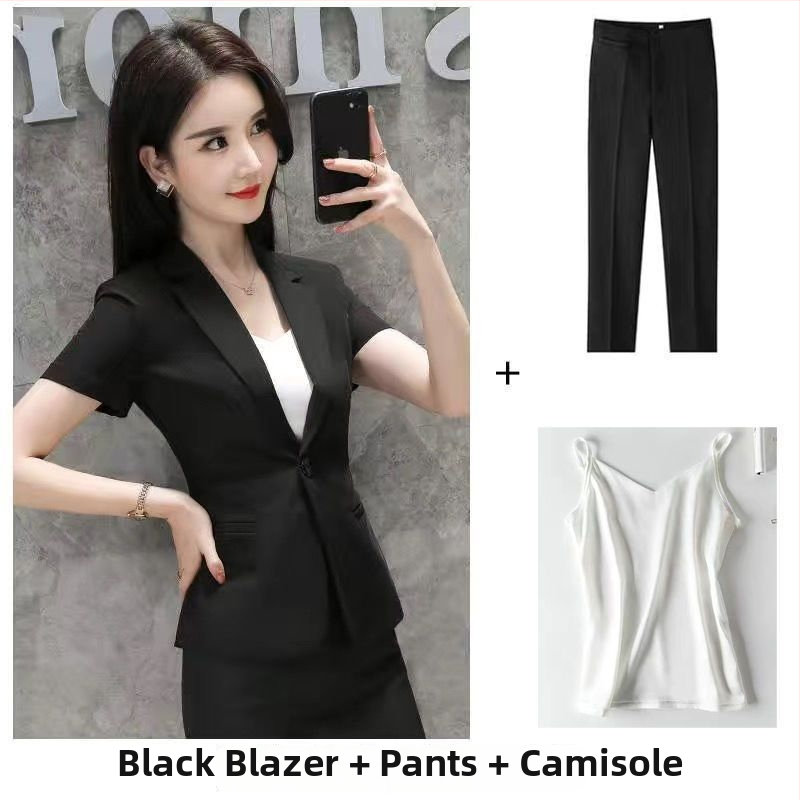 Sieviešu vasaras kostīms ar jaku un svārkiem – biroja stilam, rayon audums, ar īsiem piedurknēm, 2025. gads