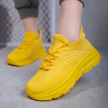 Unisex tenisice za sport i svakodnevicu s prozračnim mrežastim gornjim dijelom, niski profil, vezanje, debeli potplat i PU uložak, pogodne za trčanje