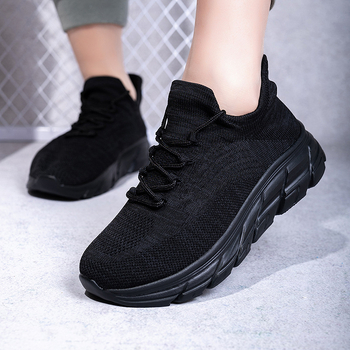 Unisex tenisice za sport i svakodnevicu s prozračnim mrežastim gornjim dijelom, niski profil, vezanje, debeli potplat i PU uložak, pogodne za trčanje