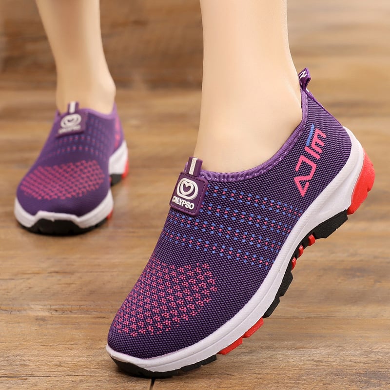 Naistele mõeldud kangast kingad vanal Pekingi stiilis – slip-on, libisemiskindlad, hingav pealmine kangas, lambavill veluurvooder, igapäevane etniline stiil