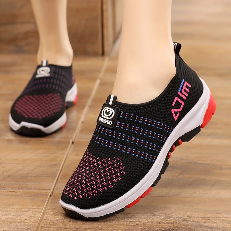 Naistele mõeldud kangast kingad vanal Pekingi stiilis – slip-on, libisemiskindlad, hingav pealmine kangas, lambavill veluurvooder, igapäevane etniline stiil