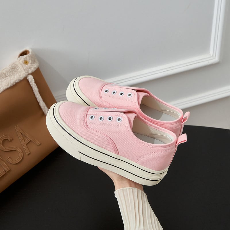 Naistele kanvas kingad, hingavadad, kõrgust suurendava paksu tallaga, igapäevased nöörid, madal ülaosa