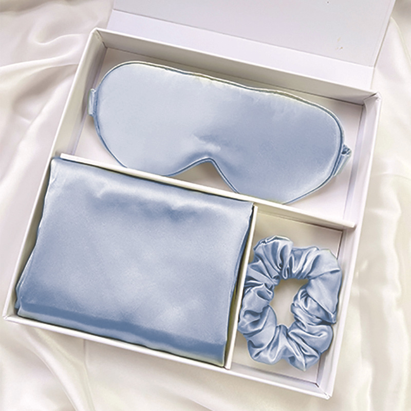Set svilenih maski za oči, svilenkasta gumica za kosu i set jastučnica — 100% svila, satenski pletenina, reaktivno bojanje, modernan minimalistički darovni set