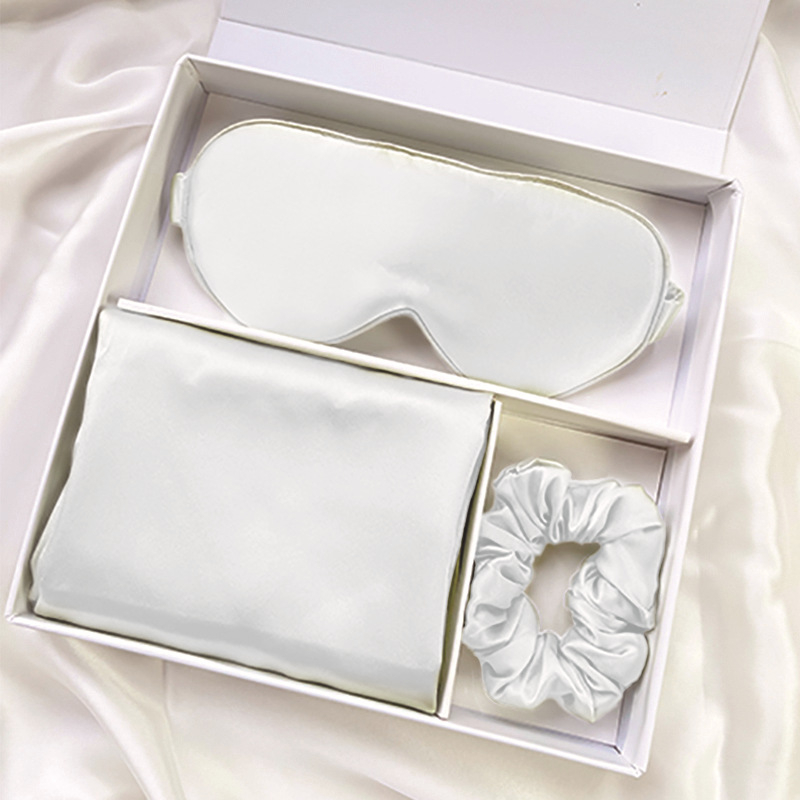 Set svilenih maski za oči, svilenkasta gumica za kosu i set jastučnica — 100% svila, satenski pletenina, reaktivno bojanje, modernan minimalistički darovni set