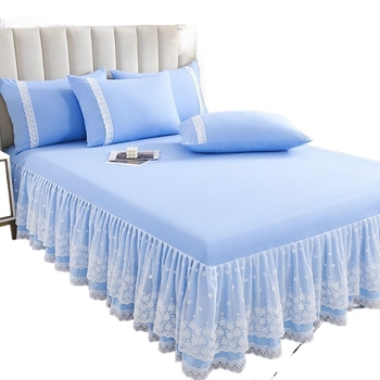 Koreapärase stiiliga voodipesa kattev pitsiga, kolmene komplekt, jääsilk materjalist, harjatud tekstuur, reaktiivne trükk ja värvimine, printsessi stiil