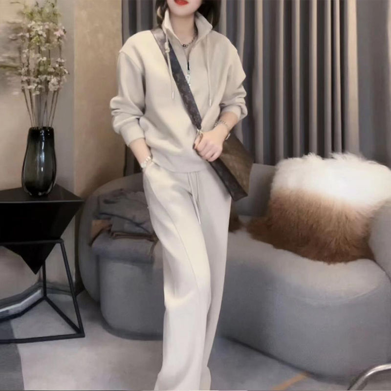 Dvodjelni PVC sportski set za žene, dugi rukav s polu-zipom, svilenkasti sjaj, hlaće do 3/4 duljine, proljeće 2025