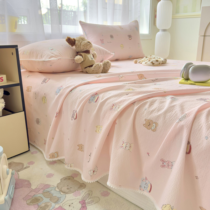 Kolmeosaline voodipesu komplekt polüestrist, multikas muster, Twill kangas, reaktiivne trükkimine ja värvimine, sobib kõigile aastaaegadele, kaasaegne minimalistlik stiil