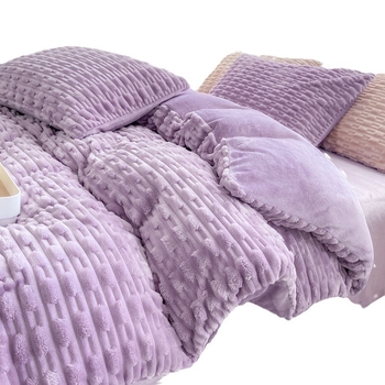 Četrdaļīgs gultas veļas komplekts no piena velūra, princeses stilā, svars zem 500 g, reaktīvā druka un krāsošana