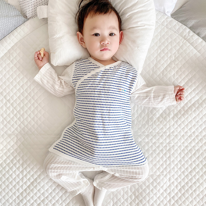 Zīdaiņu guļammaiss ar vēdera aizsardzību – 100% kokvilna, pildījums no kokvilnas, svītrainu raksts, visu sezonu, zīdainis (0–12 mēneši)