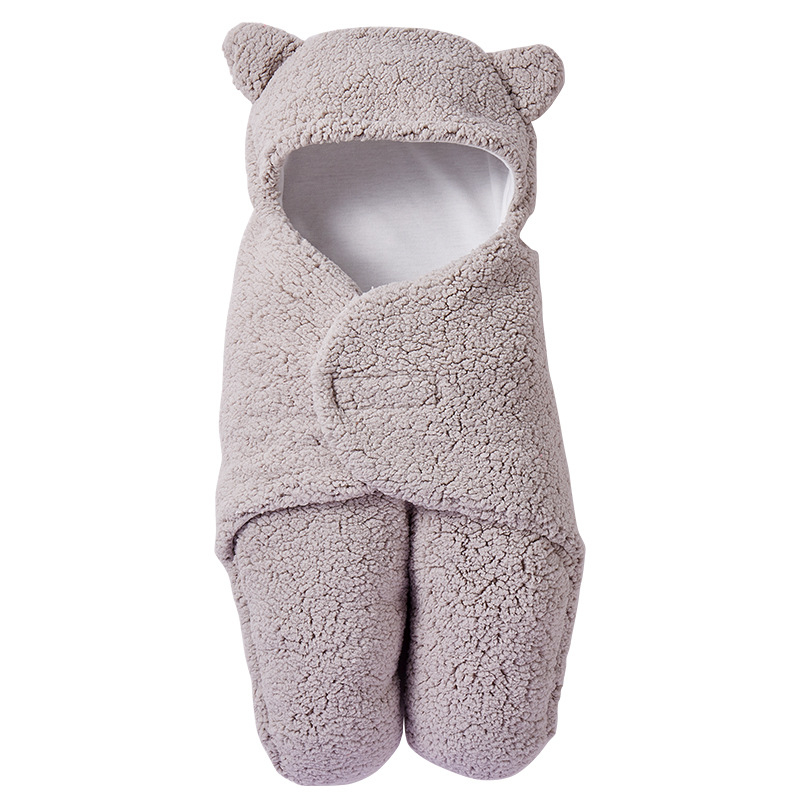 Zīdaiņu guļammaiss, aploksnes stila, ārējais materiāls: kokvilnas flīss, iekšpuse un pildījums: kokvilnas šķiedra un sametināts kokvilnas pildījums, ziemas/ rudens lietošanai