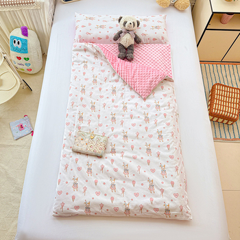 Sac de dormit pentru copii, design desen animat, material: 100% bumbac + bean fleece, 1.1–1.5 kg, compoziție 50% bumbac + 50% bean fleece