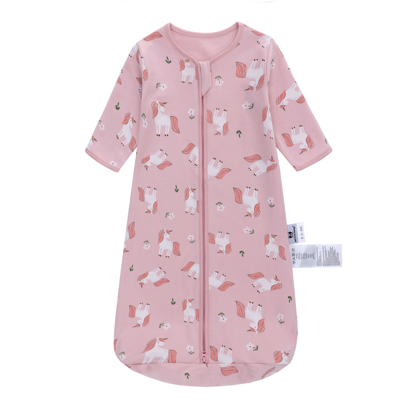 Zīdaiņu guļammaiss, vestes stilā, Miracle zīmols, ārējais materiāls 100% kokvilna, pildījums un oderes kokvilna, rāvējslēdzējs nylons, druka, piemērots vasarai, pavasarim un rudenim, zīdaiņiem 0–1 gads.