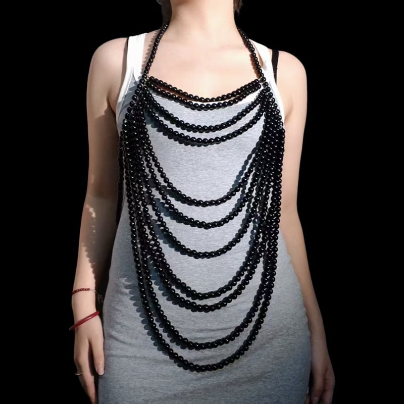 Moteriška daugialypė kūno grandinė su perlomis – išskirtinis dizainas (Pavasaris 2025)