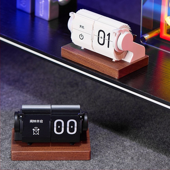 Stolni sat s LED brojčanim zaslonom, Pearl elektronički mehanizam, automatsko napajanje, GMT dvostruko vrijeme