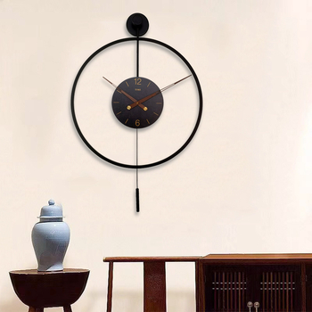 Falióra vasból készült, művészi vas-dizájnnal, egyetlen gyűrűvel, lengő mechanizmussal, téglalap alakú fém számlappal, akkumulátoros működés, sima másodperc-mozgás — Chi Fan Poetry