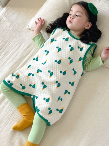 Dječji bezrukavni spavaći vest – pamuk, debeli materijal, karikatura uzorak, održava toplinu, za uzrast 3–8 godina