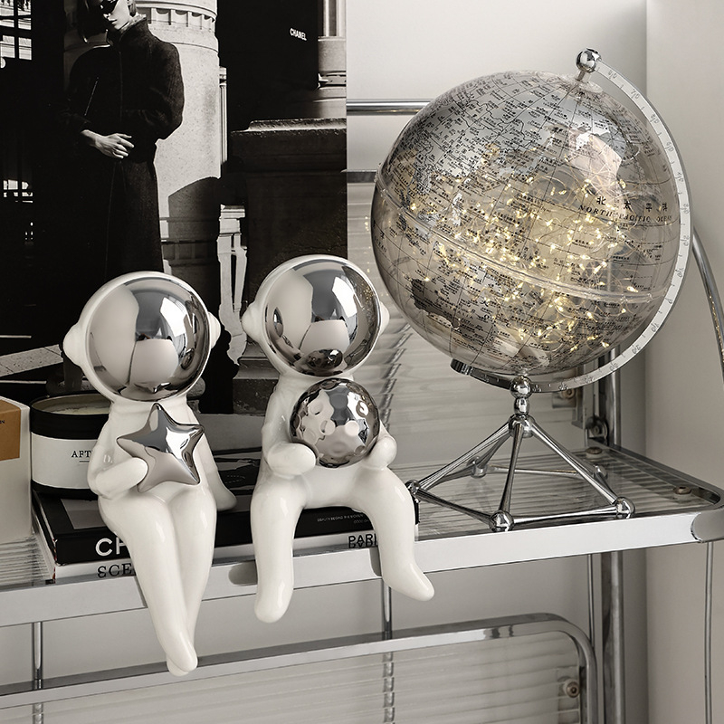 Caurskāīgs akrila globusa dekors mājai — gaišs luksusa akcentts dzīvojamā istabā, TV skapī un vīna skapī