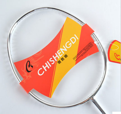 Raketa za badminton s karbonskim okvirom, težina 80–84 g, dizajn ravne glave, mogućnost prilagodbe, otisnuto logo