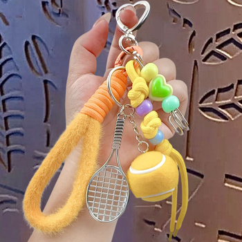 Grunting Bear animacinis PVC raktų pakabukas su krepšio pakabuku – atskirai įpakuotas, paruoštas dovanai