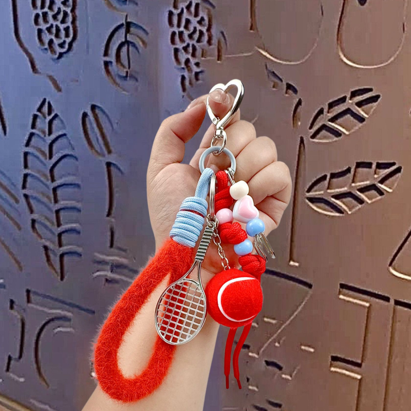 Grunting Bear animacinis PVC raktų pakabukas su krepšio pakabuku – atskirai įpakuotas, paruoštas dovanai