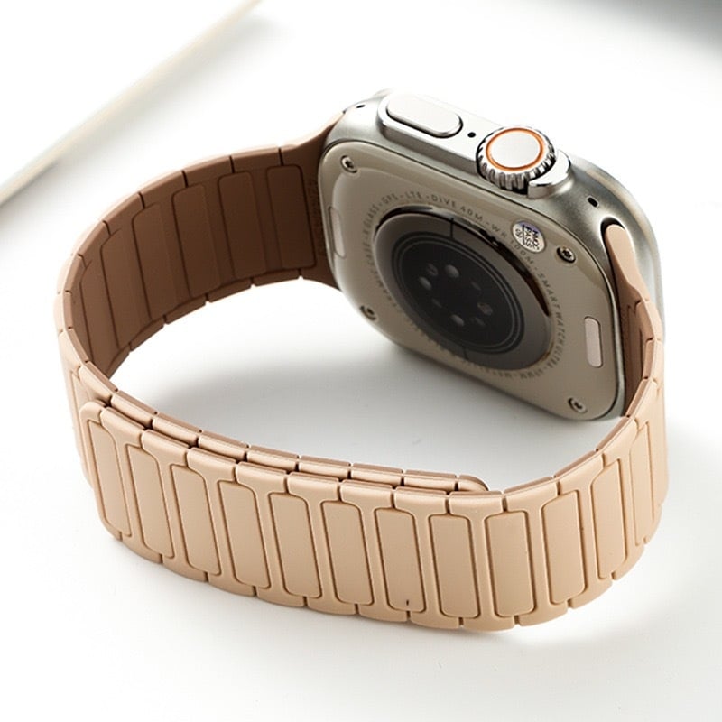 FKFM Λωρίδα ρολογιού από σιλικόνη με μαγνητικό κούμπωμα, αθλητικό στυλ, συμβατή με Apple Watch