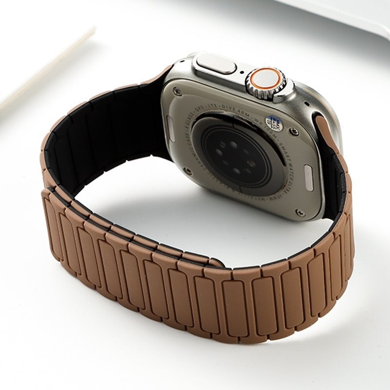 FKFM Λωρίδα ρολογιού από σιλικόνη με μαγνητικό κούμπωμα, αθλητικό στυλ, συμβατή με Apple Watch