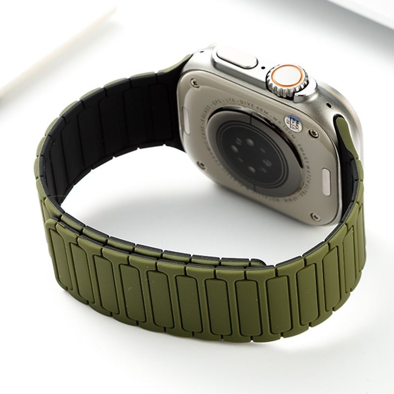 FKFM Λωρίδα ρολογιού από σιλικόνη με μαγνητικό κούμπωμα, αθλητικό στυλ, συμβατή με Apple Watch