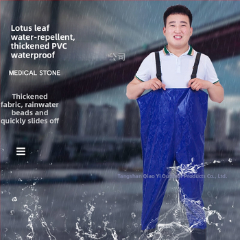 Ūdensizturīgs universālais kombinezonas komplekts ar biksēm un ūdens kurpēm makšķerēšanai un āra aktivitātēm (Materiāls: PVC audums; Raksts: Vienkrāsains; Sezonas: Visas sezonas; Dzimums: Universāls)