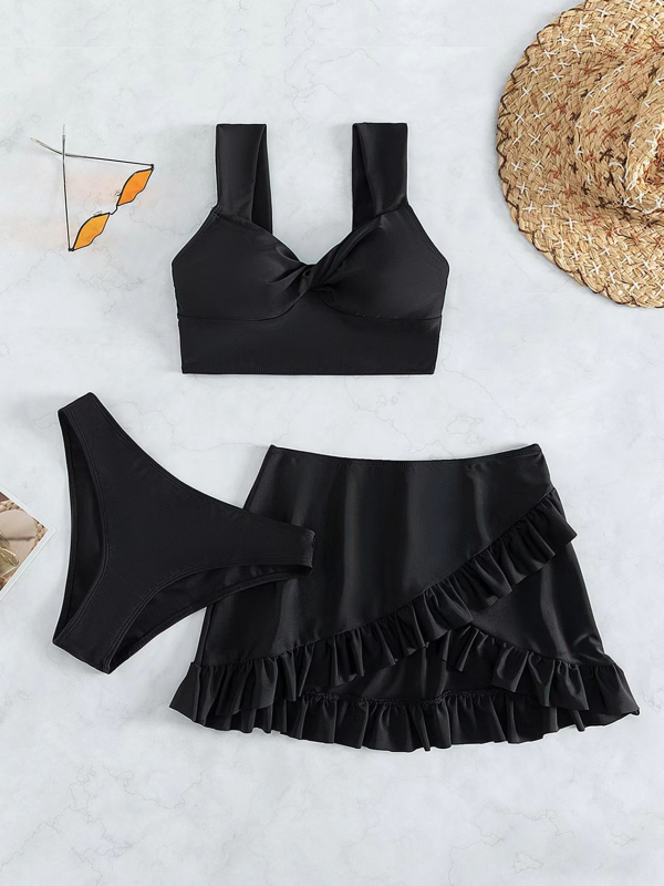 Trodijelni bikini set: napuhani gornji dio bez metalne potpore; suknjasti trokutasti briefs; jednodijelni najlon kupaći s Lycra podstavom