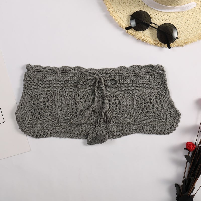 Ženski bikini briefs, jedinstveni jednofarbni uzorak, sexy i uski kroj; materijal: akril 100%, podstava od poliestera, težina 75; bez jastučica, bez čelične potpore; pogodno za plivanje, trčanje, vožnju biciklom i fitness.