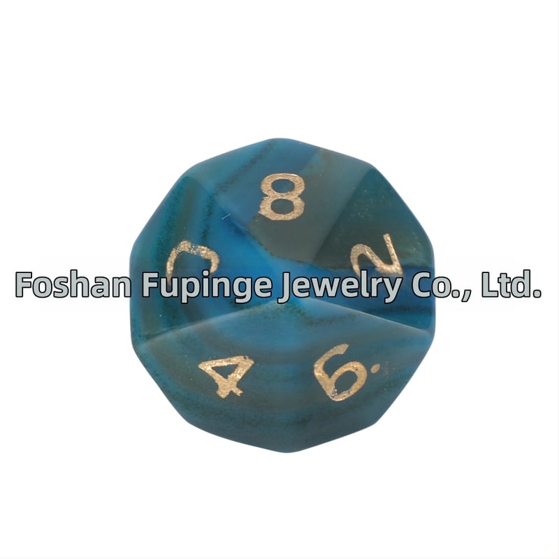 Galda spēļu kauliņi – dabīgi kristāla dārgakmeņi, divdesmitpusēji, taisnā leņģa stilā, wowu