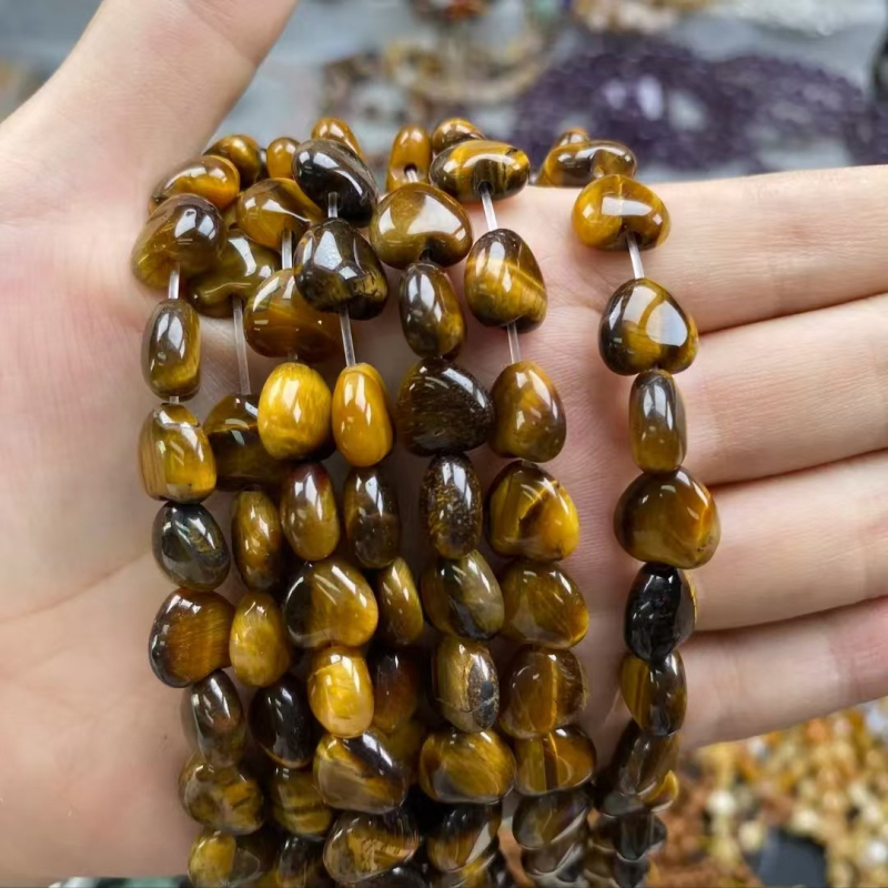 DIY ékszer gyöngyök – természetes kő, szerelem minta, egyenes lyukú gyöngyök, friss és édes stílus