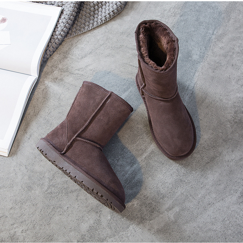 Unisex žieminiai sniego batai, viršutinė dalis – veršienos oda, vidutinio ilgio blauzdos, TPR padas, vidinė pūkų apdaila, dirbtinės vilnos įdėklas