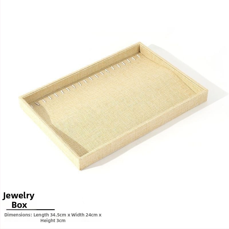 Gredzenu un juvelierizstrādājumu demonstrēšanas paliktnis — ABS materiāls, samta iekšējā apdare, viens līmenis, augstas klases dizains, šuvju izstrāde