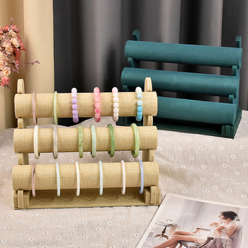 Trīs slāņu flaneles rokassprādžu un pulksteņu displeja statīvs, vertikāls displejs, augstas kvalitātes dizains