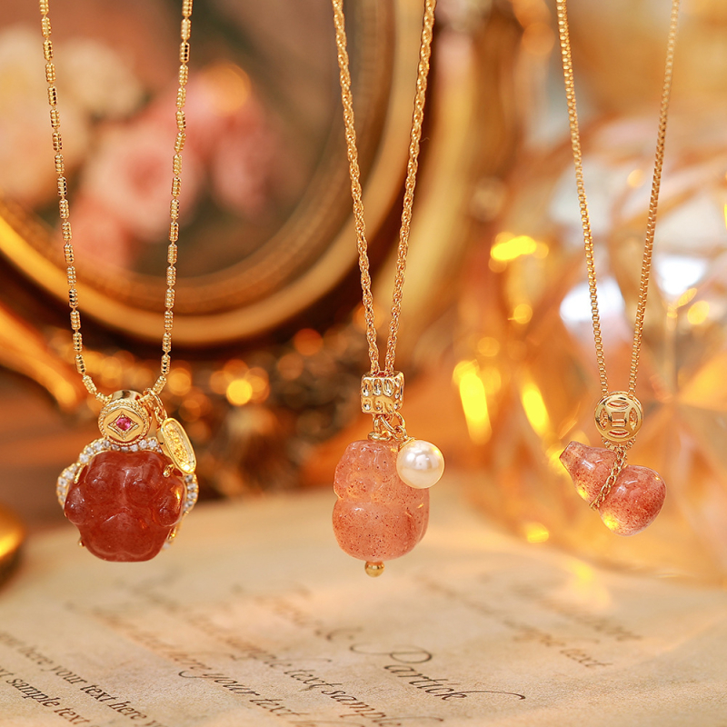 Colier cu labă de pisică din cristal natural, pandantiv geometric, placat cu aur adevărat, stil lux discret, iarna 2025