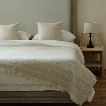 Плед за диван в ретро стил вайби-саби, памучно–ленен микс с жакардови пискюли, геометричен модел, 1000 г, за декорация на дивана и около краищата на леглото (пролет–есен)