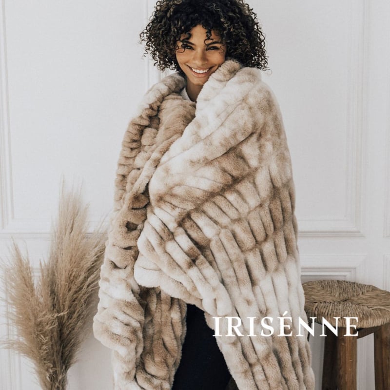 Одеяло Iris Pie - зимно плюшено одеяло с имитация на зайче, 95% полиестер / 5% спандекс, 800 г/м²+, персонализируемо, луксозен стил