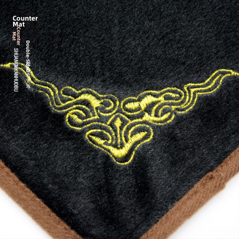 Viengabala rotaslietu demonstrācijas audums, plakanā stila, flaneles un citi materiāli, šuvju salikšana, pavasaris 2023