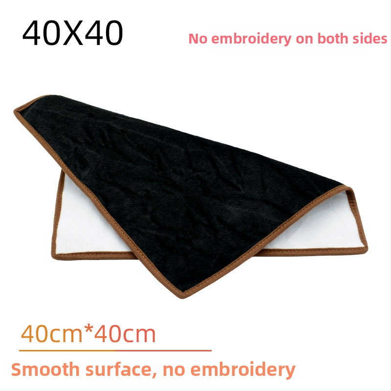 Viengabala rotaslietu demonstrācijas audums, plakanā stila, flaneles un citi materiāli, šuvju salikšana, pavasaris 2023