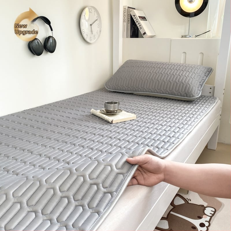 Gultas palags studentu kopmītnēs, dabīgs latekss, lateksa saturs 90% vai vairāk, drukāts audums, universāls stils