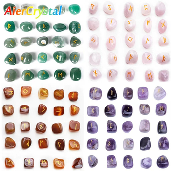 Prirodni kristalni runični kamen sa nordijskim natpisom, ručno izrezbaren rekvizit (Materijal: titanij kristal; Kategorija: kristalni sirovi kamen; Stil: moderni minimalizam; Pakiranje: karton)