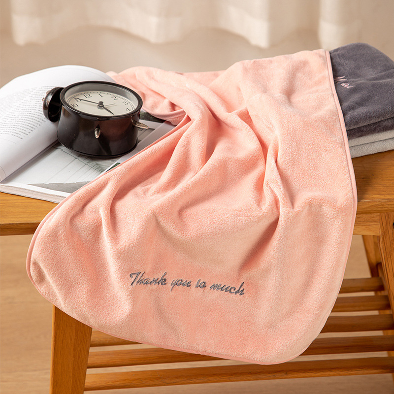 Микрофибърна кърпа за лице с бродирано лого, 130 g/m², полиестерово влакно, бродиране и подгъв